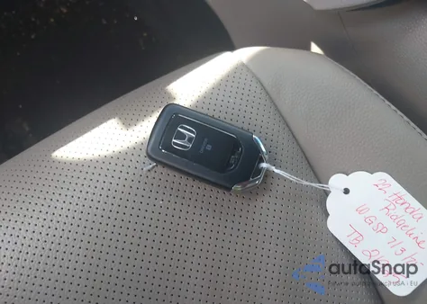 2022 Honda Ridgeline Rtl-E z USA, uszkodzony, nr VIN 5FPYK3F74NB009836